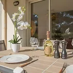 Apartment 73m Carre -piscine-500 M De La Mer-parking
